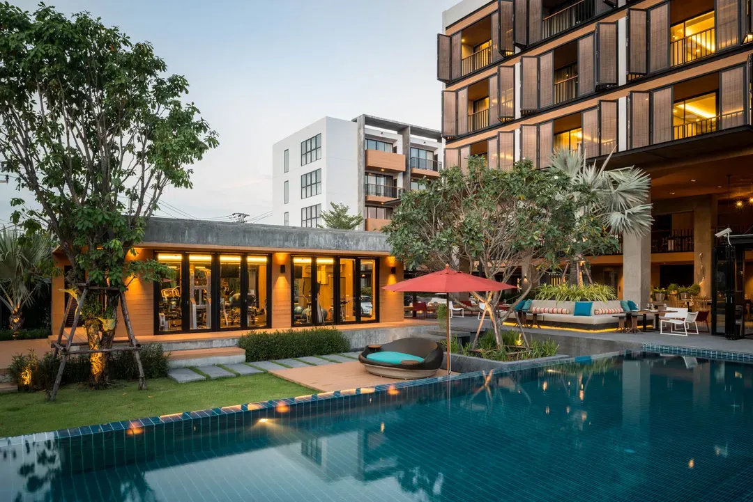 銀色棕櫚渡假村 (The Silver Palm Wellness Resort)