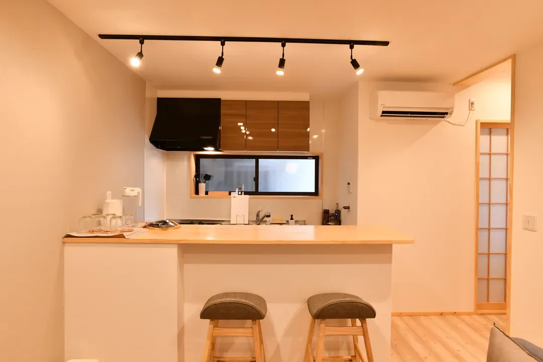 FL民宿 浪花町｜4-8人包棟/中崎町站步行6分/直達環球影城
