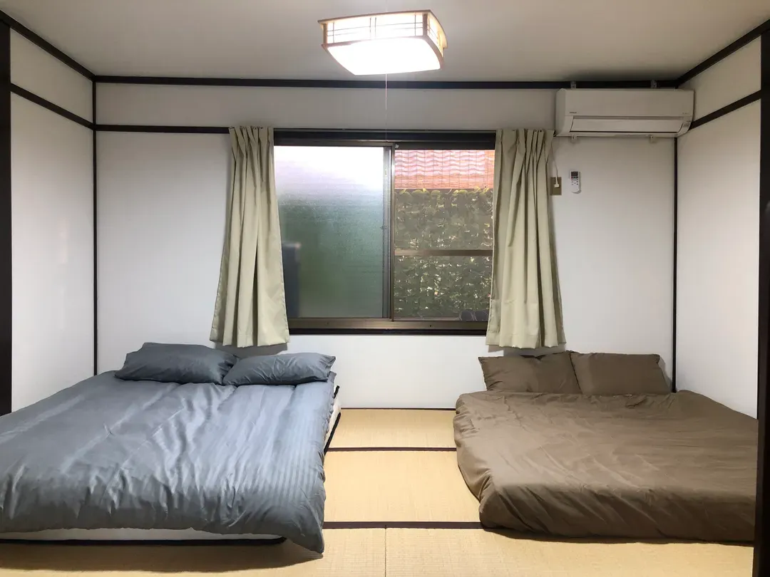 雙人床