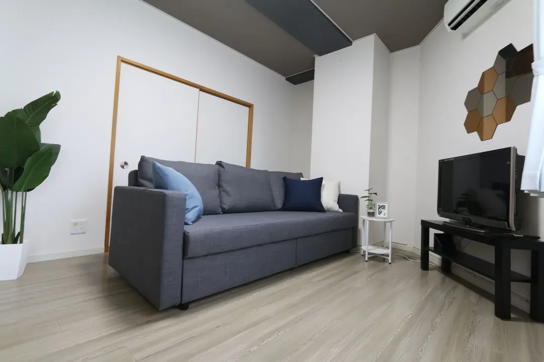ELLE Namba Villa