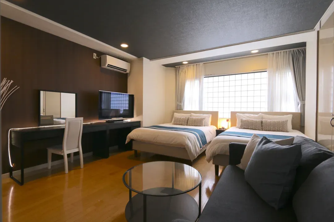ELLE Namba Villa