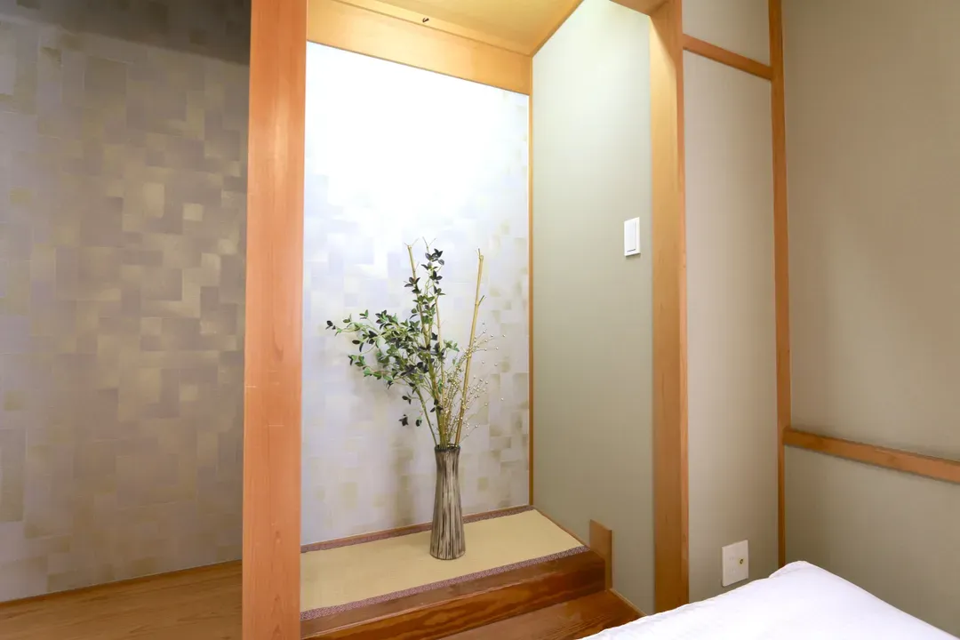 ELLE Namba Villa