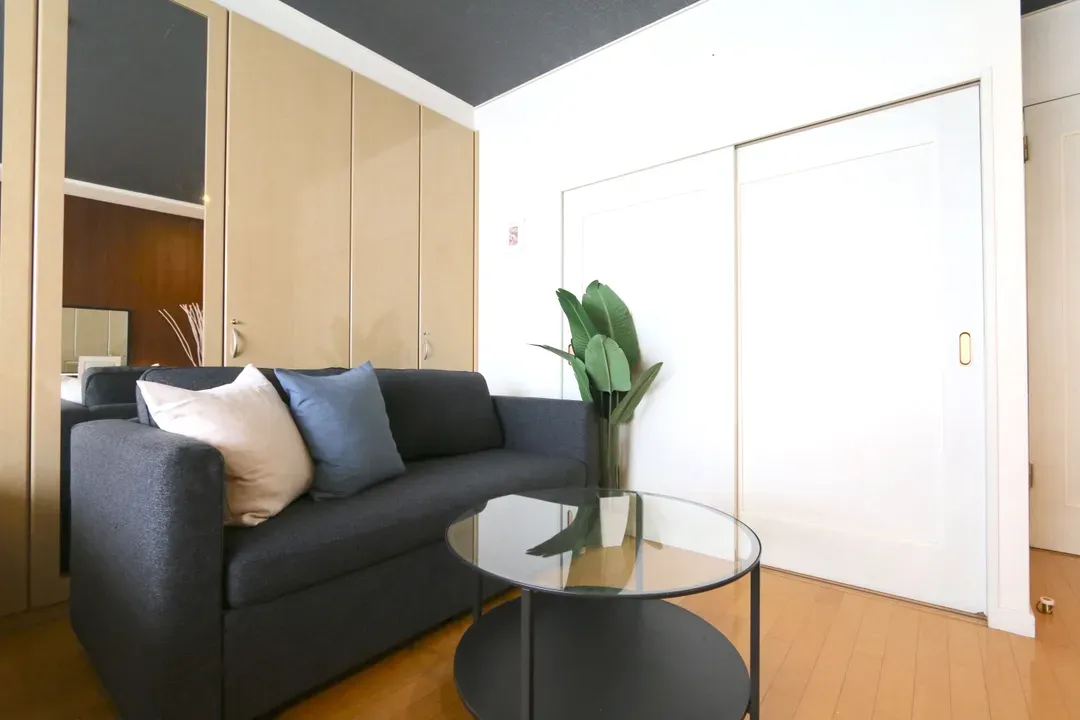 ELLE Namba Villa