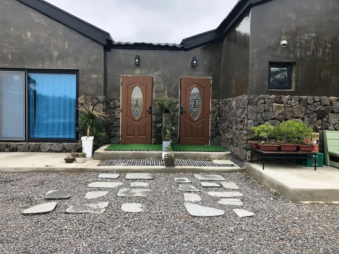 美英小屋｜近萬丈窟-9