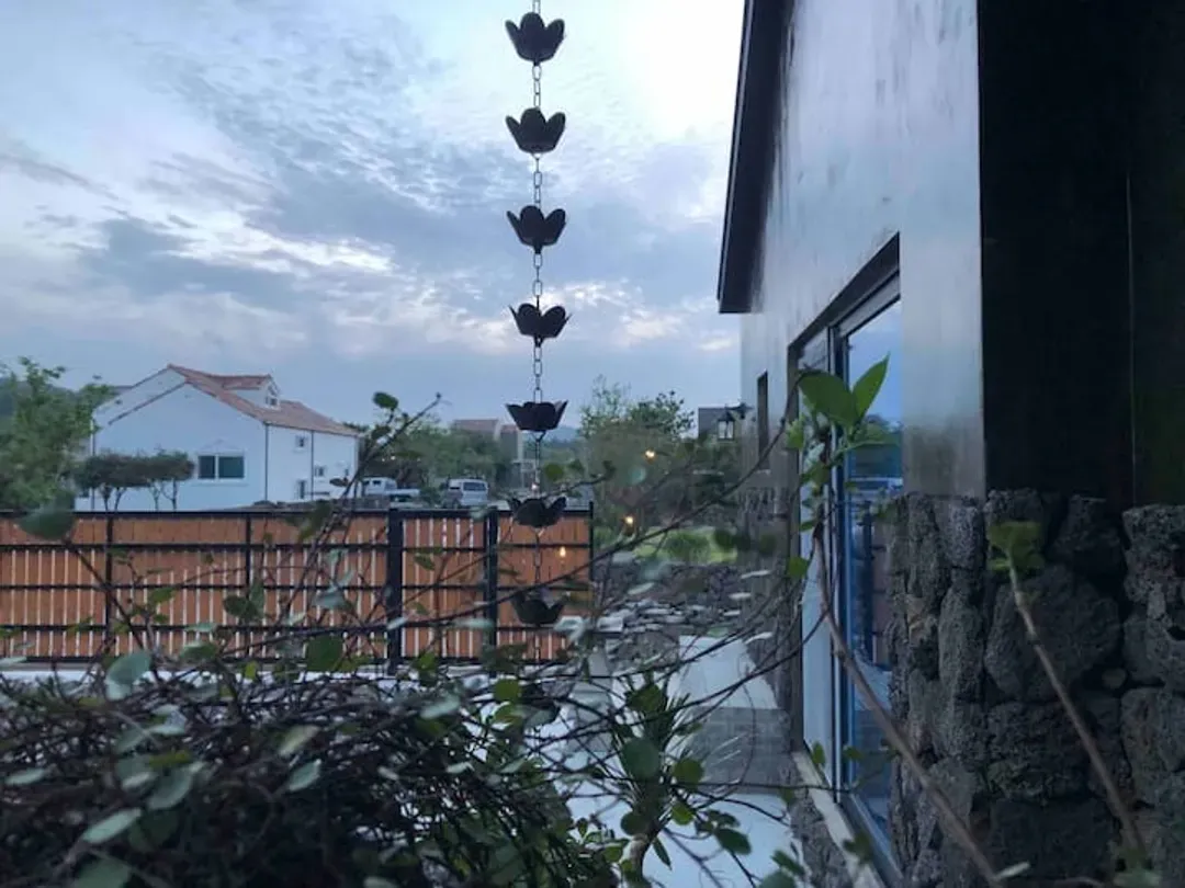 美英小屋｜近萬丈窟-17
