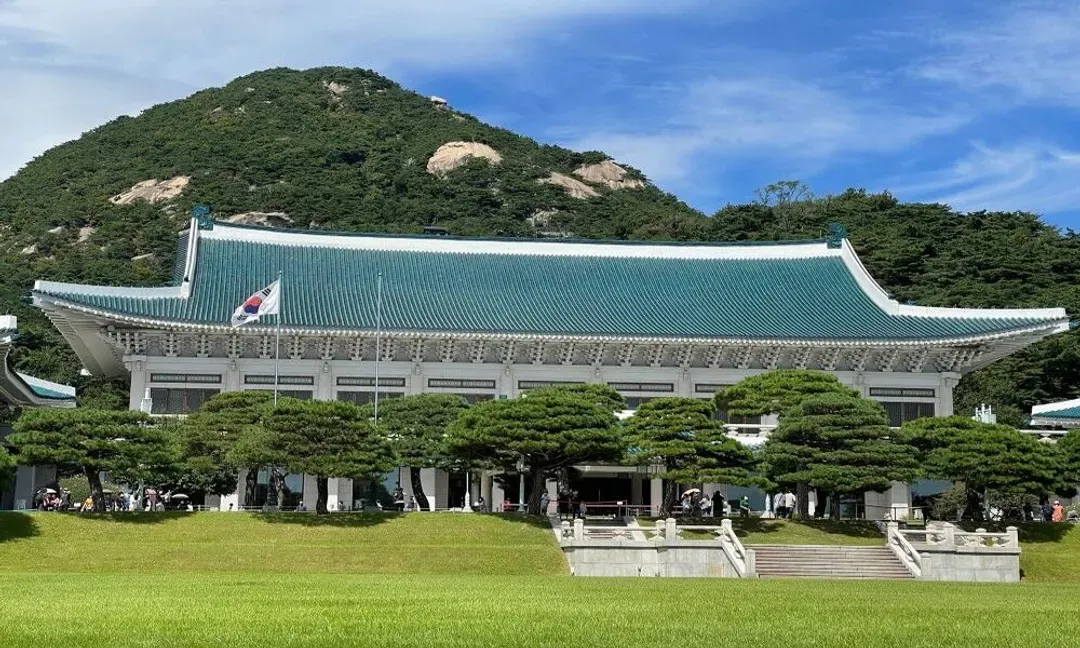 早鳥最高省２千｜保證五星諾富特．春川獨木舟．水呷美甲體驗．韓服遊景福宮．探索青瓦臺．夢幻玻璃屋(一站購物彩妝)五日｜高雄-5