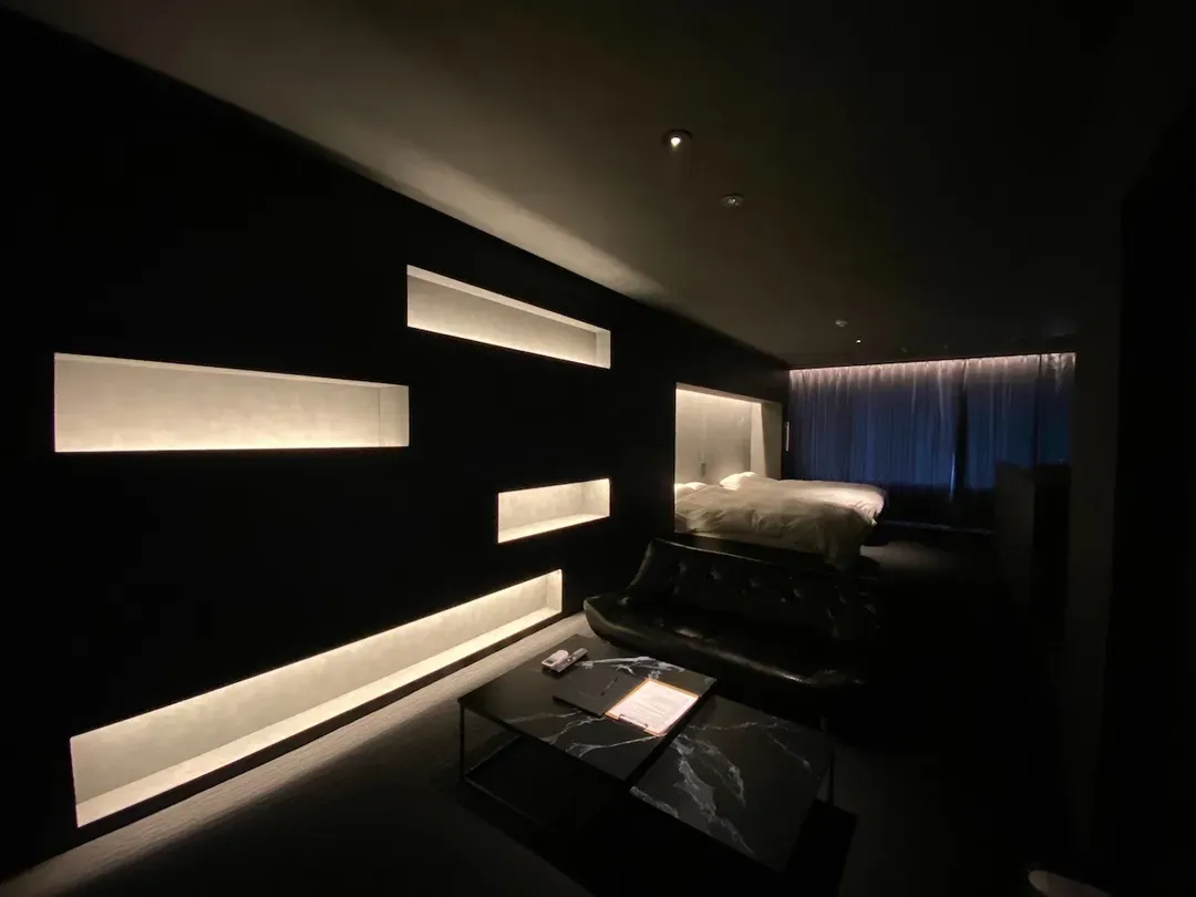 Randor Residence -6-8