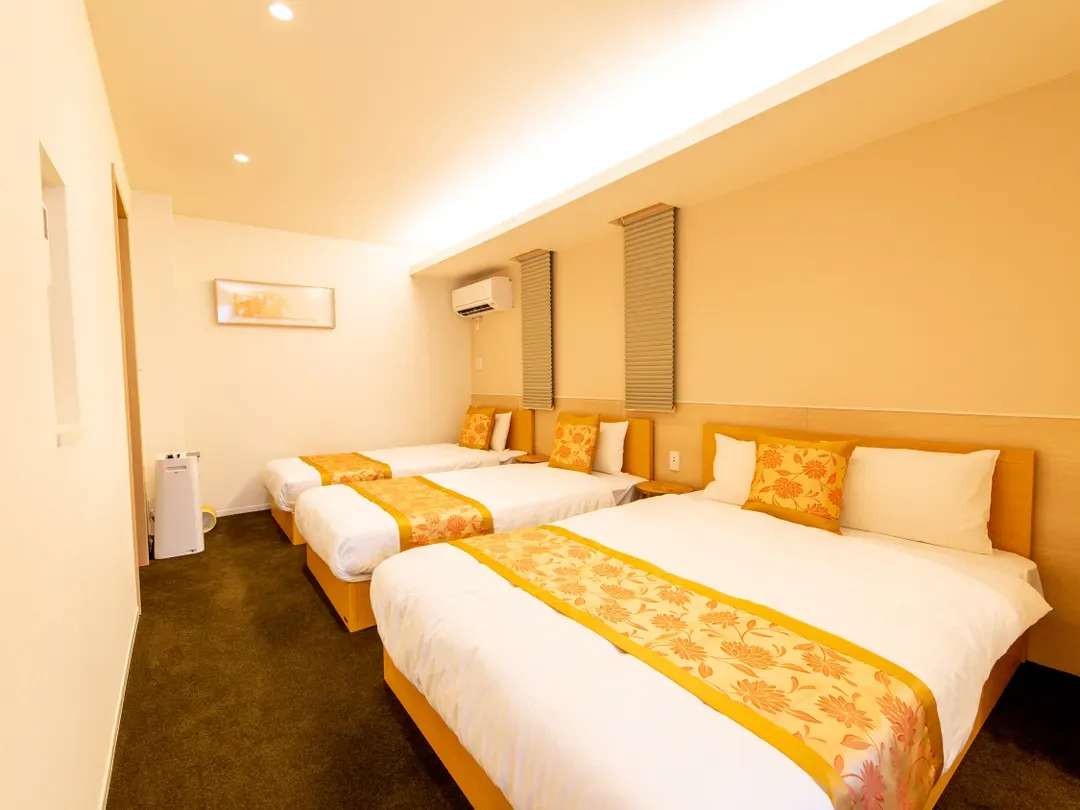 Grand Base Hiroshimaekimae