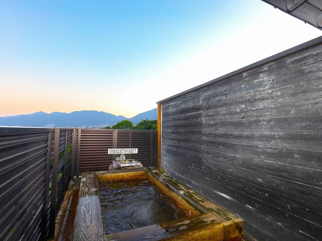Kannawa Onsen Zekkei no Yado Sakuratei