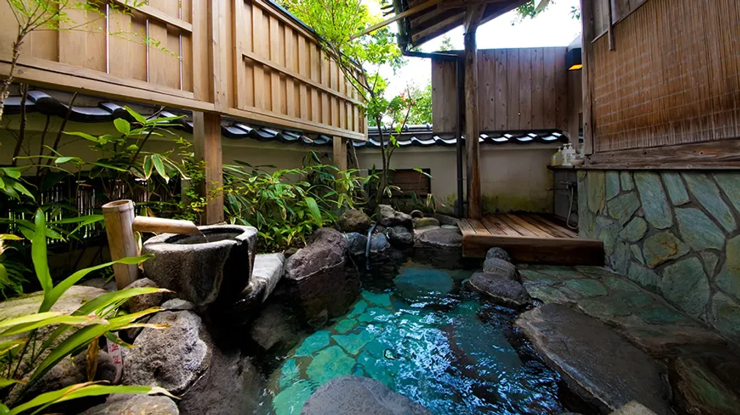 由布院温泉 布袋屋｜金鳞湖/花卉村步行6分