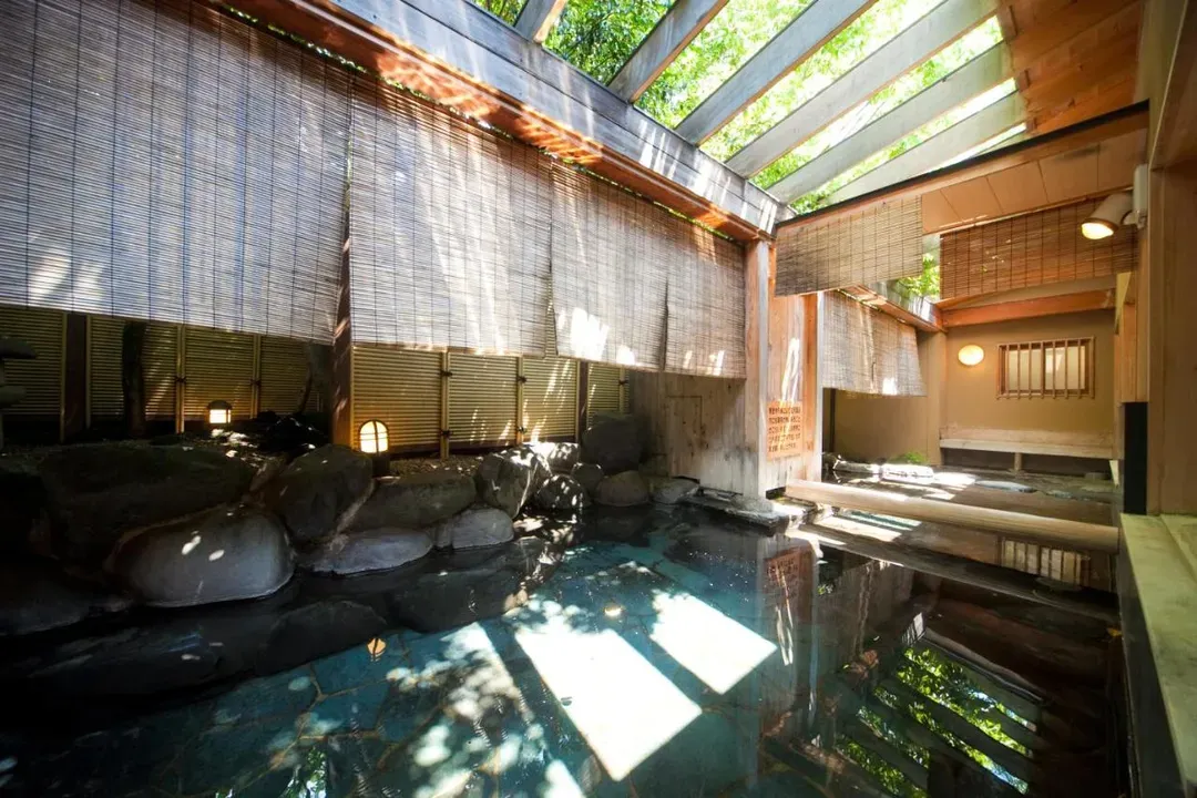 Yufuin Onsen Kutsurogi no Yado Nanakawa