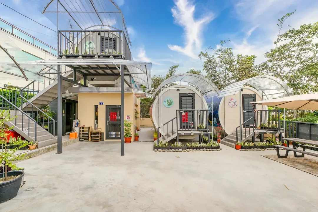 Shen-Lu-Ju B&B