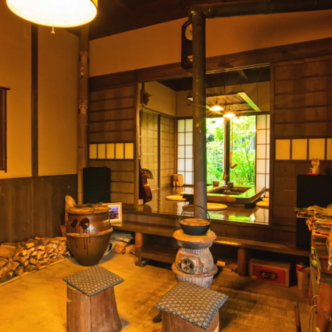 Yufuin Onsen Yurari Rokumyo