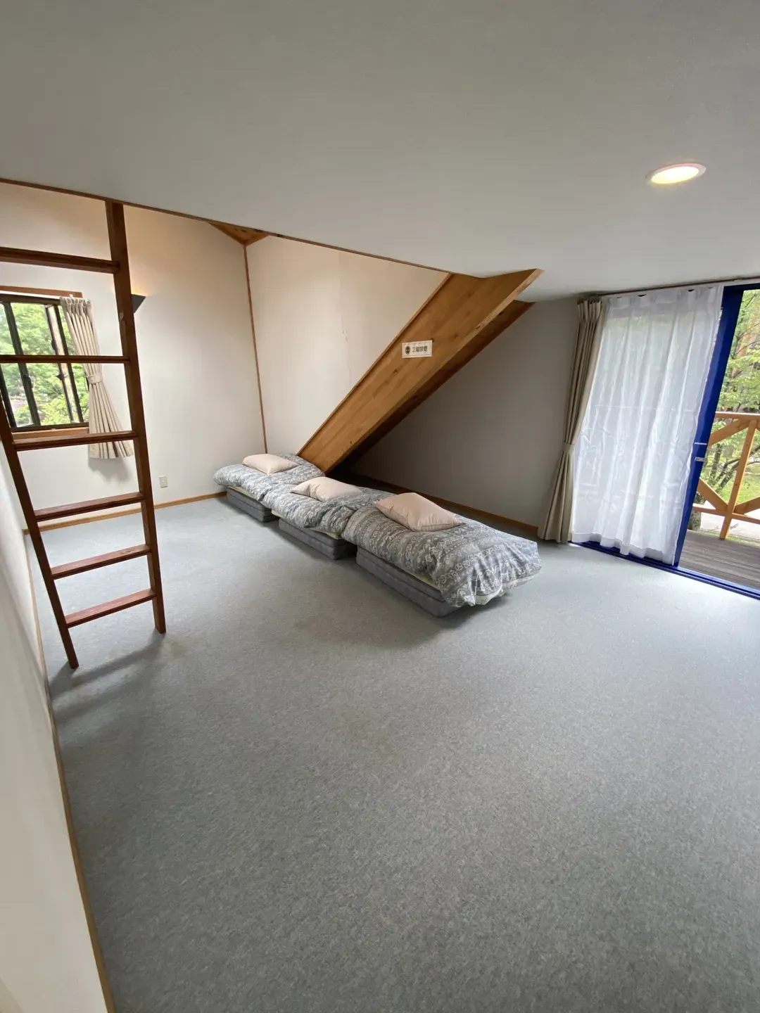 ism 渡假小屋-1