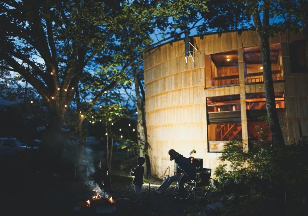 Oval Mountain Lodge