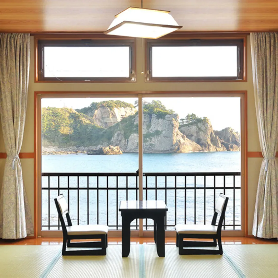 海與絕景 濱彩旅館 男鹿｜JR 男鹿站開車13分鐘