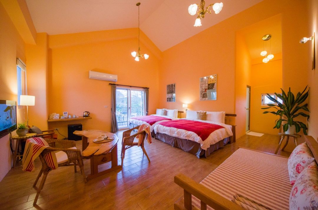 Bonjour Be'Be' Hostel-8