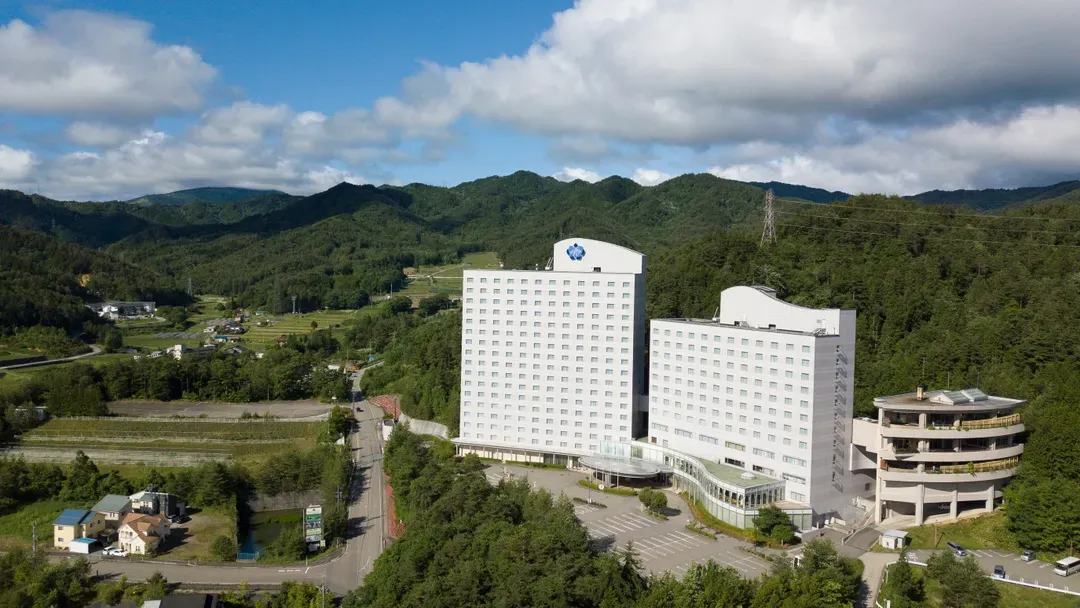 高山阿索西亚度假饭店｜高山站开车8分/免费车站接送服务