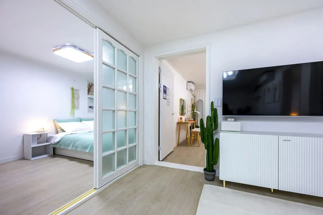 Crystal 弘大小屋-2｜近弘大入口站 家庭式公寓-9