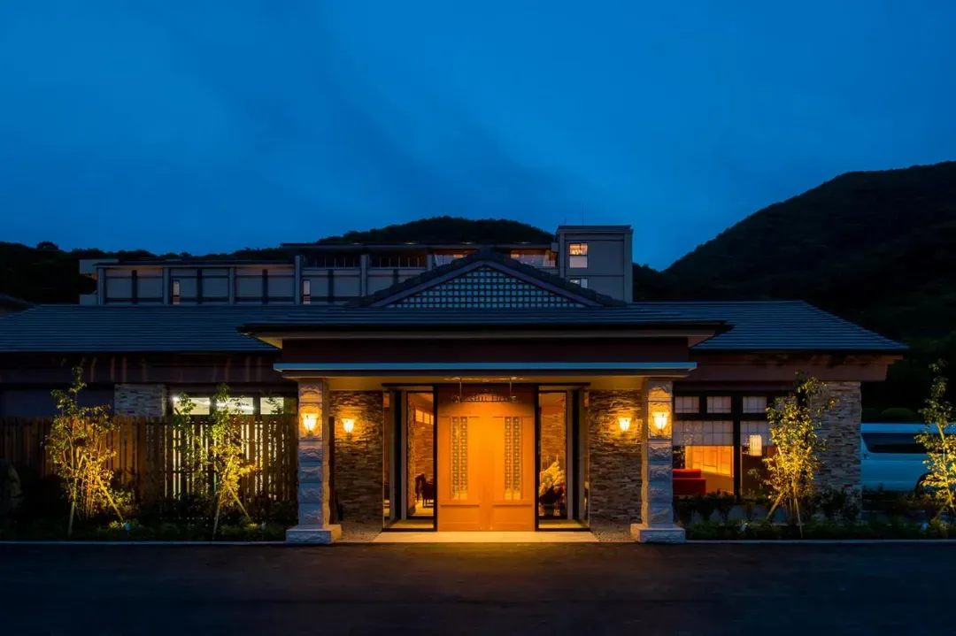 雲仙溫泉 九州飯店｜半露天溫泉/雲仙地獄步行3分/天草国立公園步行18分