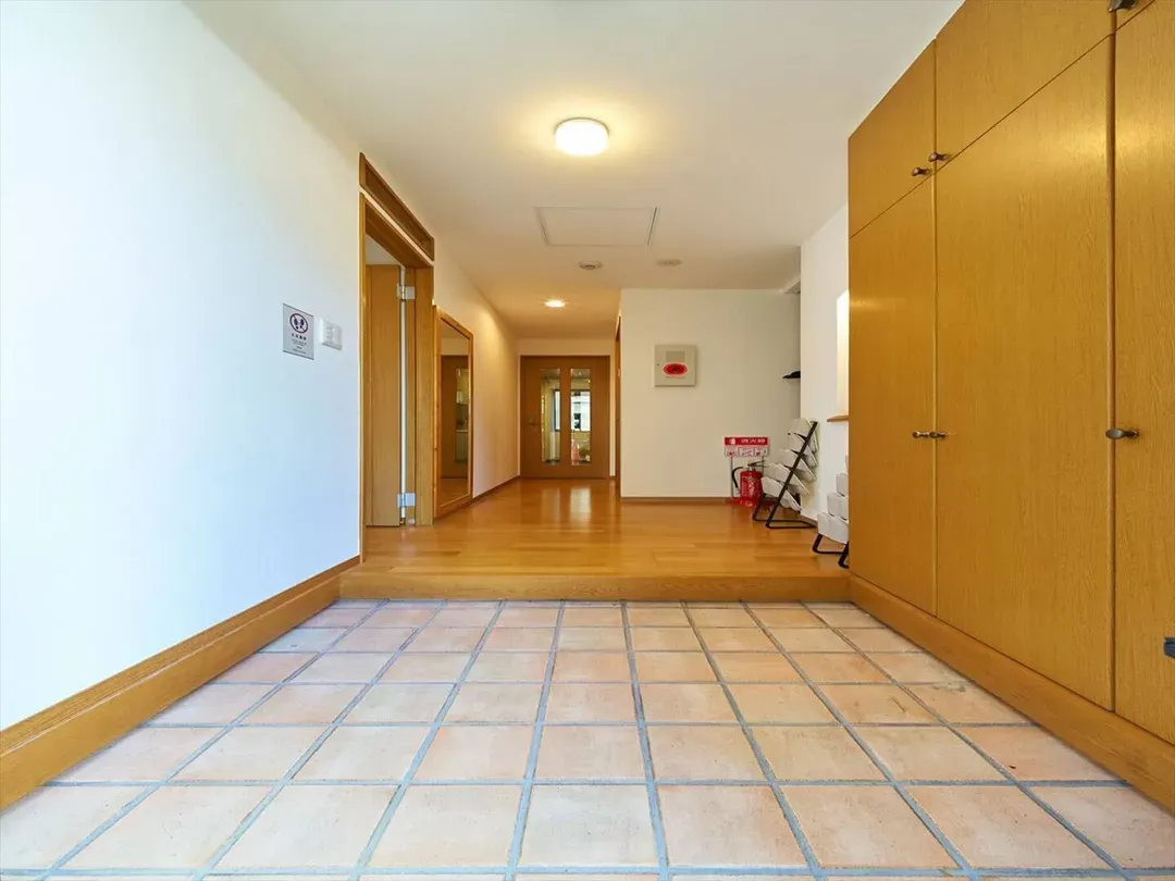 3km from Haneda Airport(6min)/4min walk to the nearest station/Japanese-style villa1F!