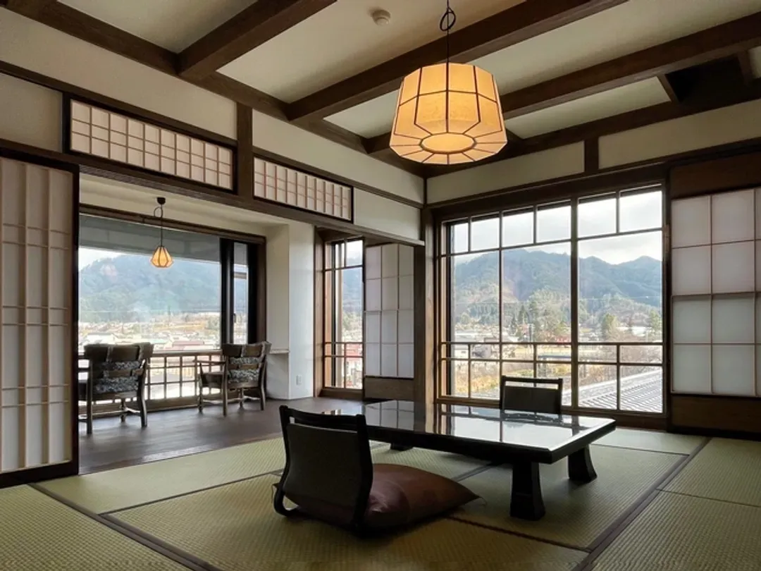 料亭旅館 八三館｜飛驒古川徒步7分/瀨戶川和白壁土藏街徒步5分