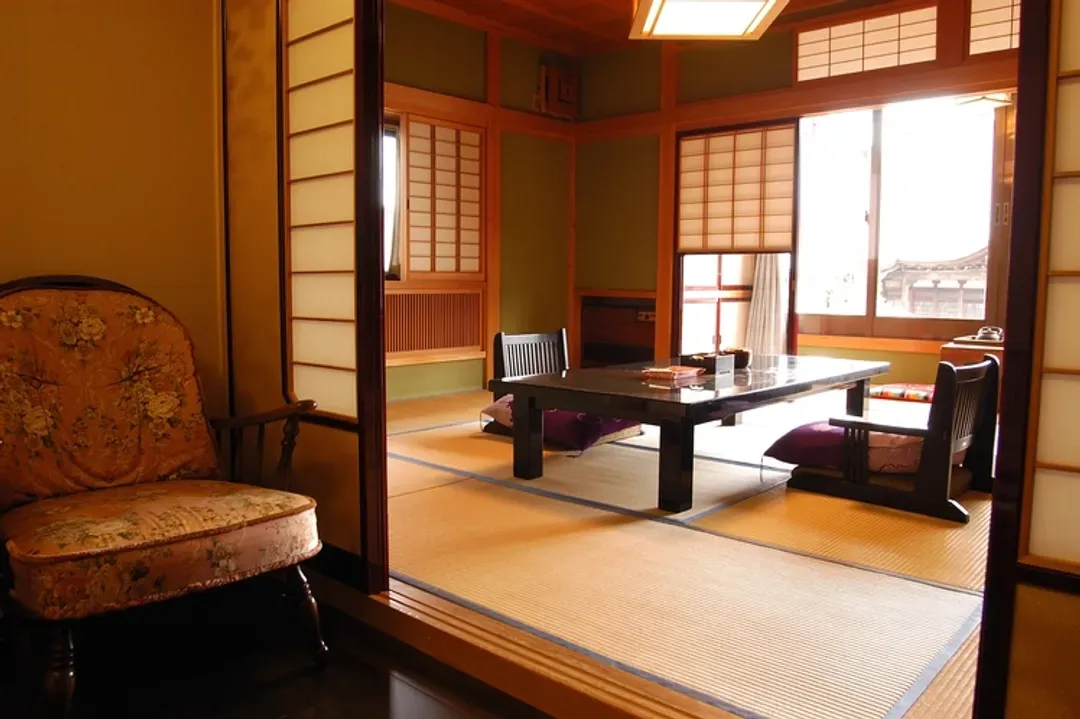料亭旅館 八三館｜飛驒古川徒步7分/瀨戶川和白壁土藏街徒步5分