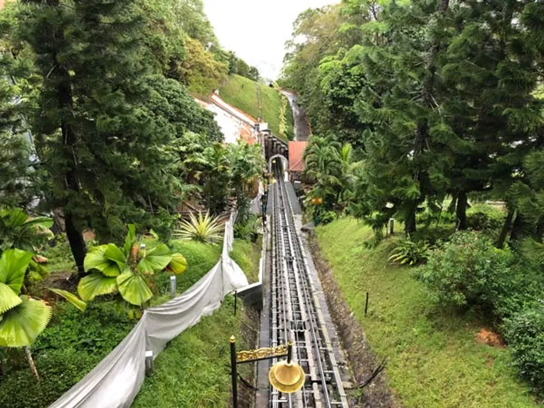 【戀戀蘭卡威】檳城狂想曲、雙纜車體驗、三離島豔陽遊、全程五星飯店五日-9