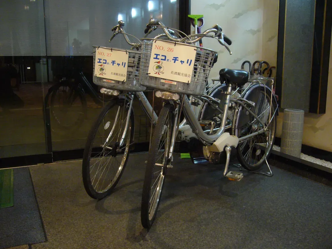 佐渡島 夕日與湖之宿 青木屋｜椎崎温泉/加茂湖畔/自行車租借