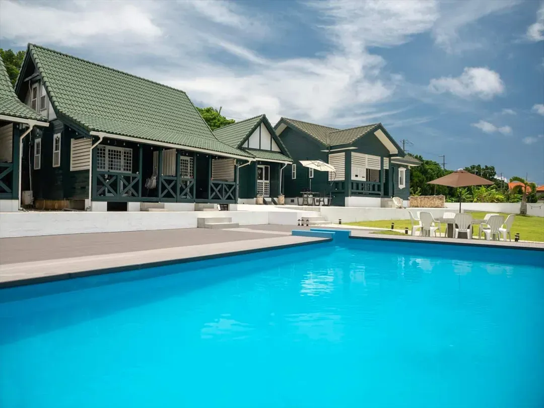 1min to beach! Pool access/Free parking/4maisonettes+2bedroom unit/Max21pax
