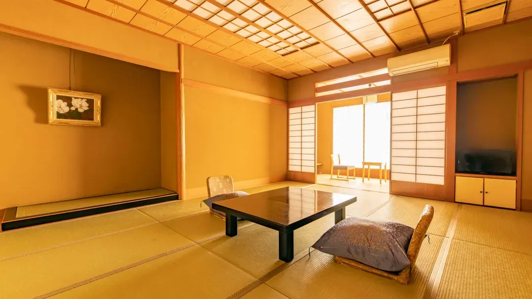溫泉冥想俱樂部　富士屋旅館｜加賀溫泉站接駁服務/大浴場/藏六園開車18分