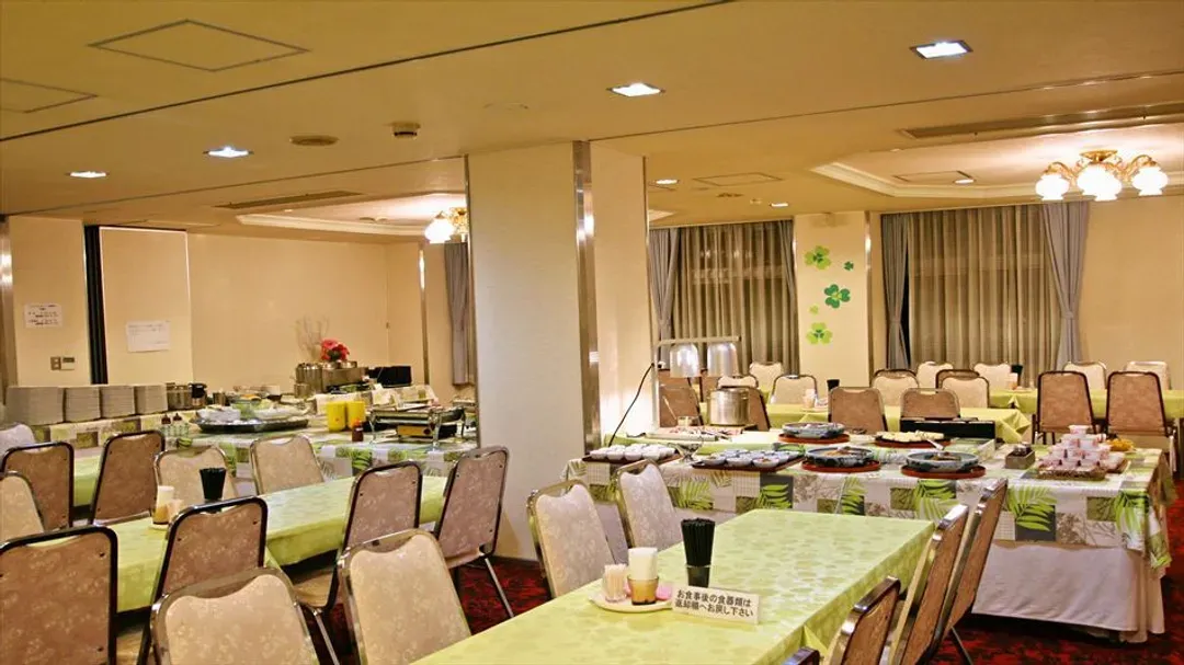 APA飯店 丸龜站前大通 |  丸龜站步行 7 分鐘