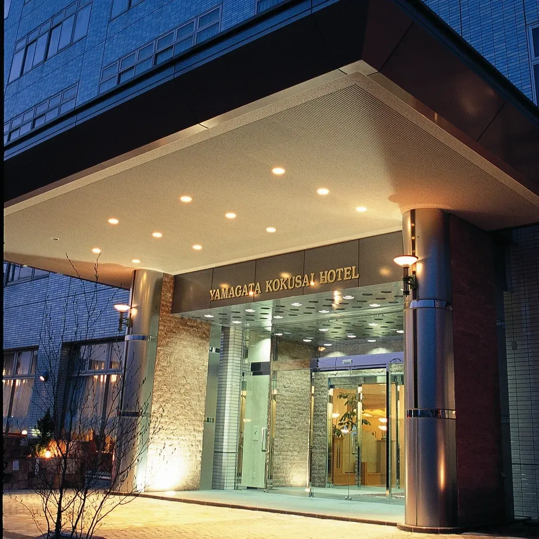 山形国际饭店｜JR山形站步行8分/山形城迹开车9分/诹访神社步行11分