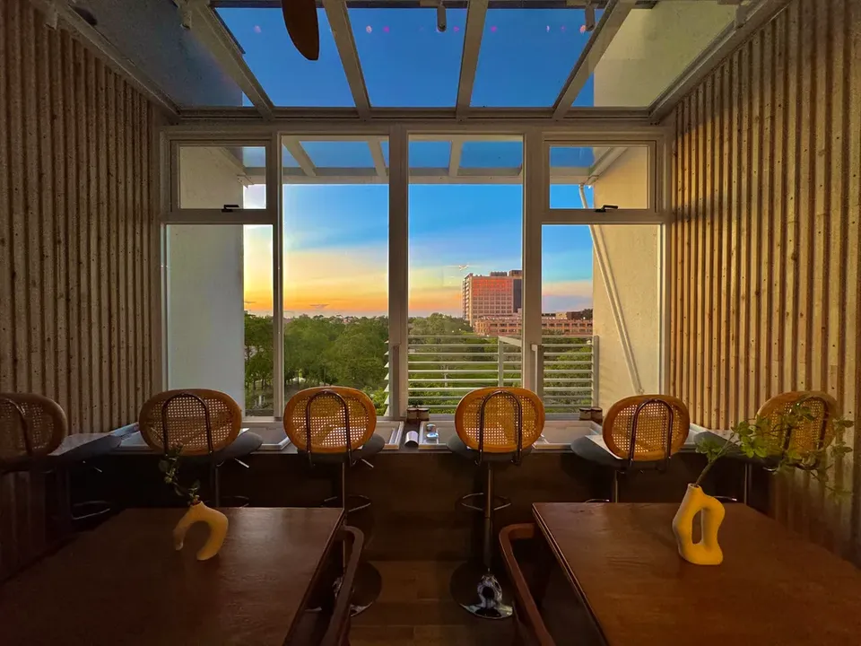 安平胡桃民宿 I 公園景觀泡腳池 I 專屬電梯I 停車免費 I 電梯 I 可8-20人包棟-2