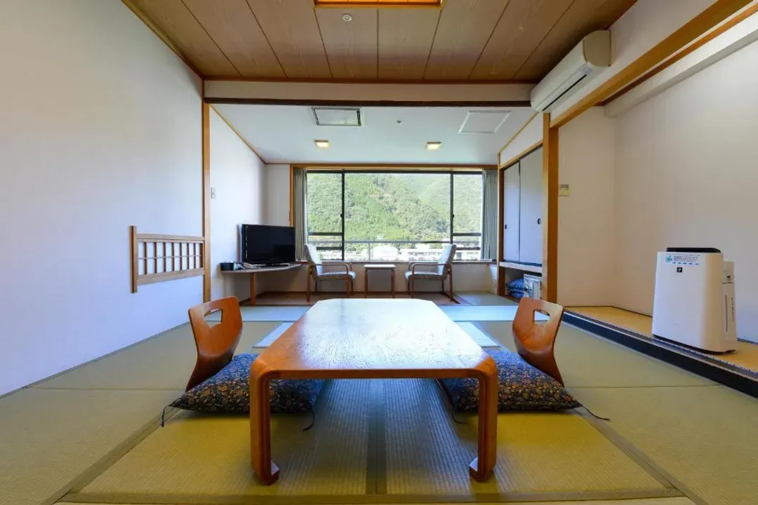 大江户温泉物语鬼怒川御苑饭店｜鬼怒川温泉站徒步11分/大浴场/日光东照宫开车28分