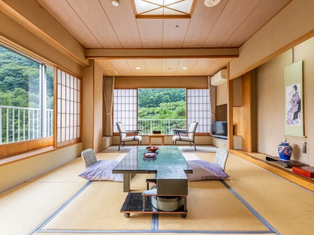鬼怒川温泉花之宿松屋旅馆｜鬼怒川温泉站徒步3分/大浴场/日光东照宫开车30分