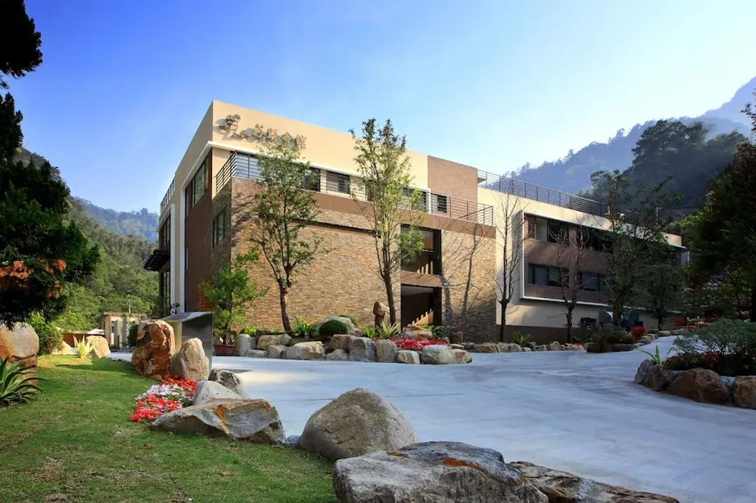 Primary image