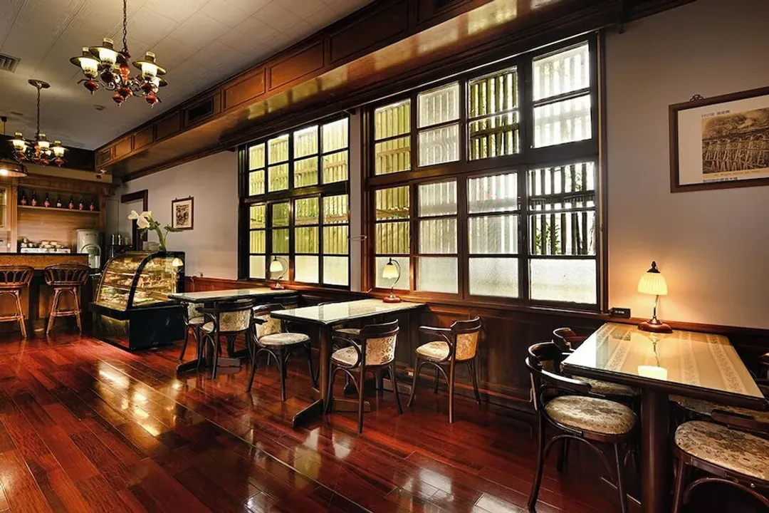Coffee shop