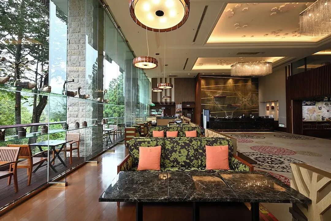 Coffee shop