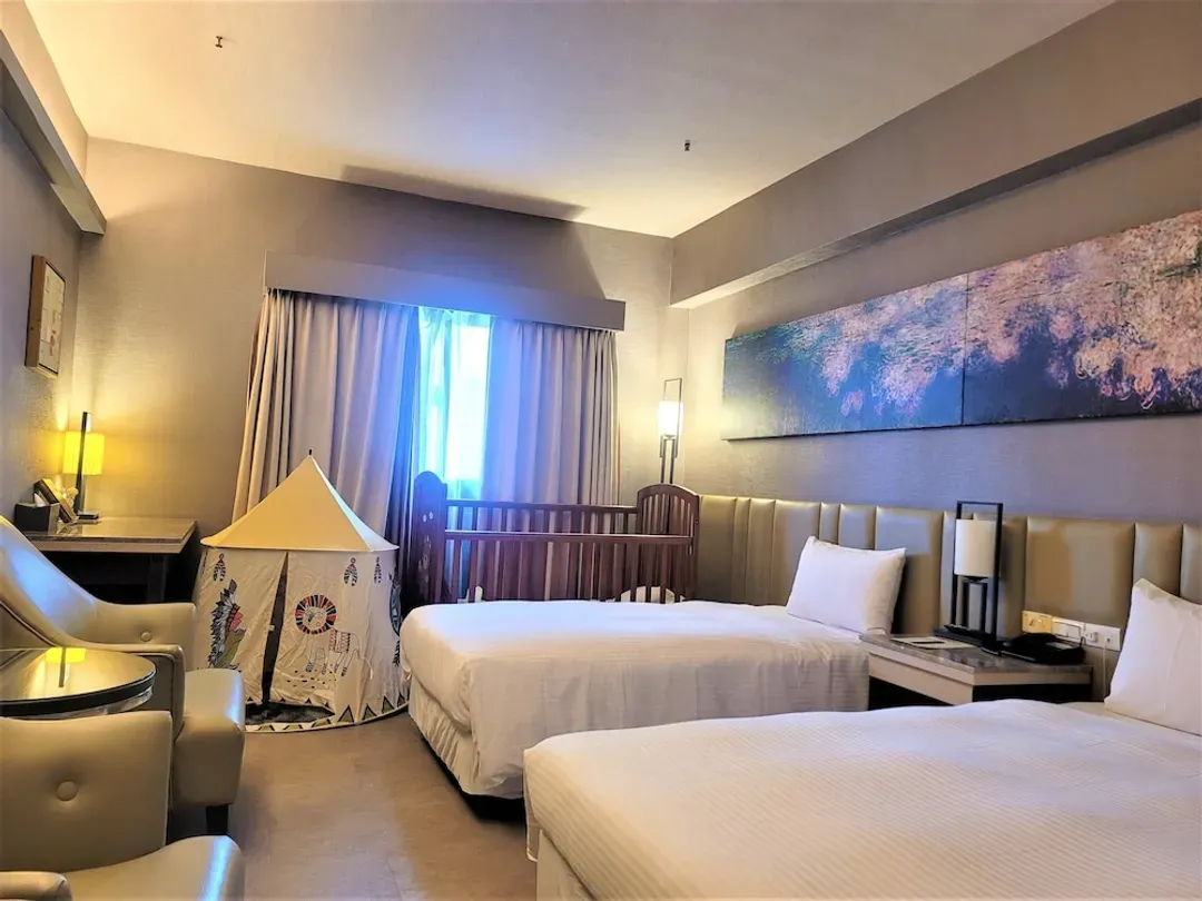 Room amenity