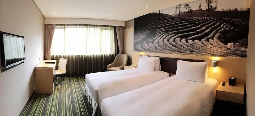 Room amenity