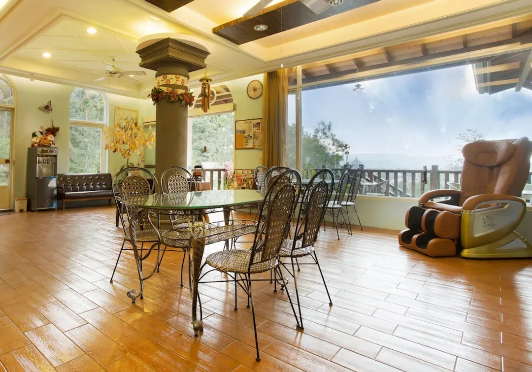 In-room dining