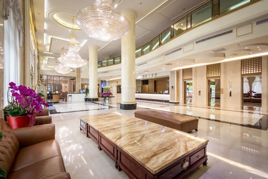 Lobby sitting area