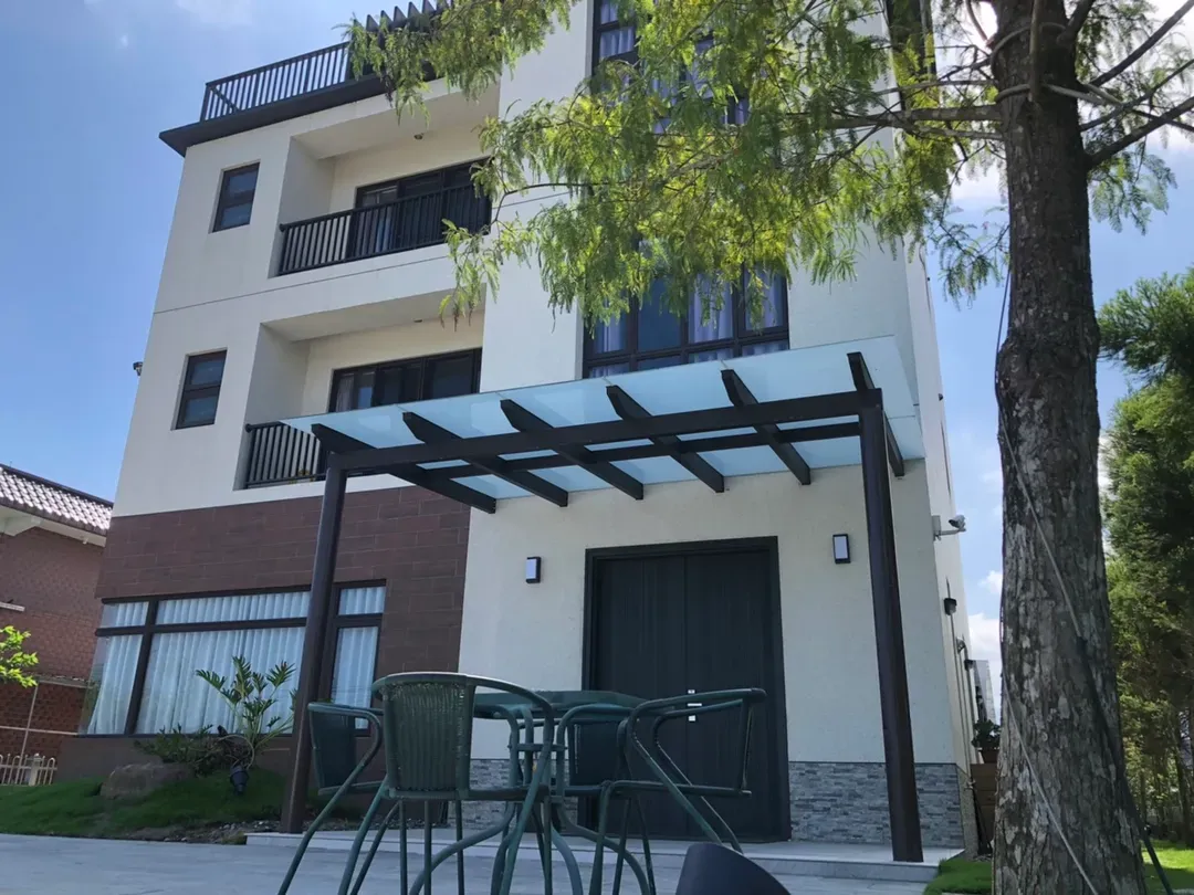 Yilan County-Double yolk egg living space