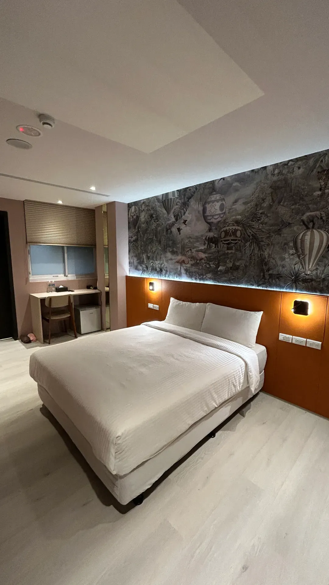 Fashion Home Business Hotel