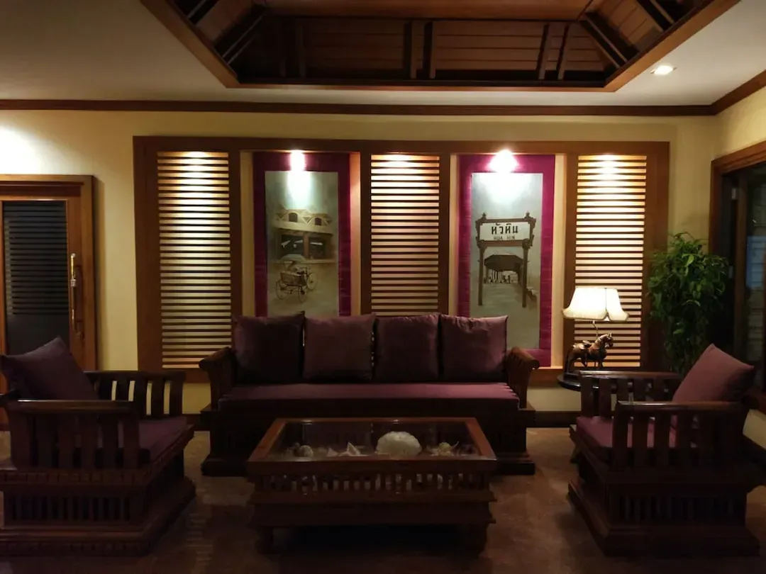 Lobby sitting area