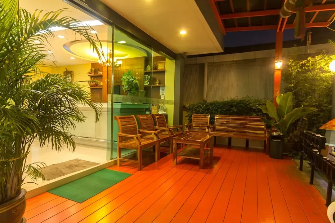 Lobby sitting area