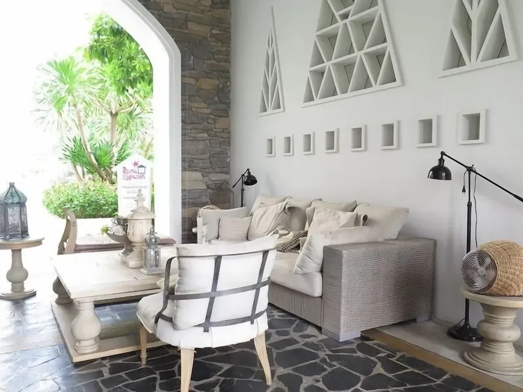 Lobby sitting area
