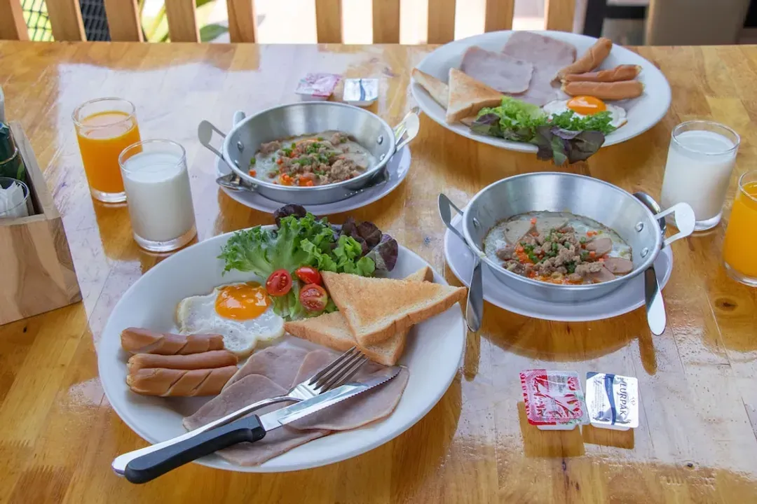 Breakfast meal
