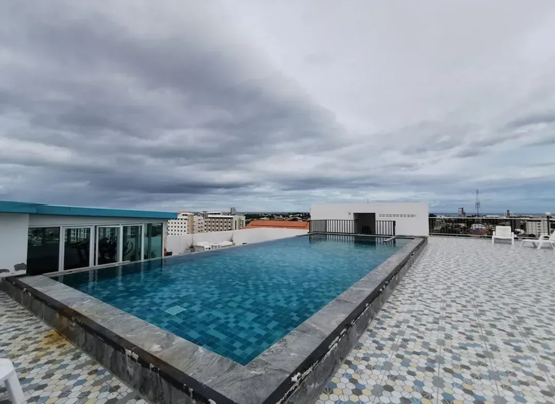 班武里府-The Base Hua Hin